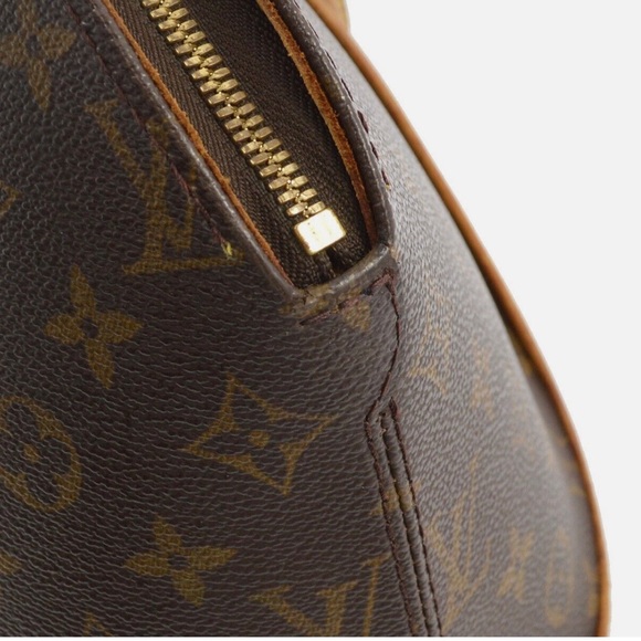 Louis Vuitton Ellipse MM Monogrammed Bag - Picture 11 of 15